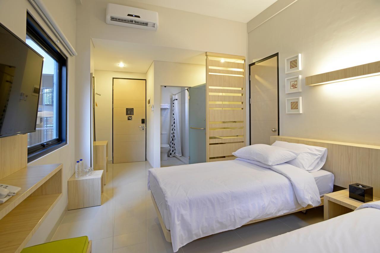 Arjuna Hotel Batu City エクステリア 写真